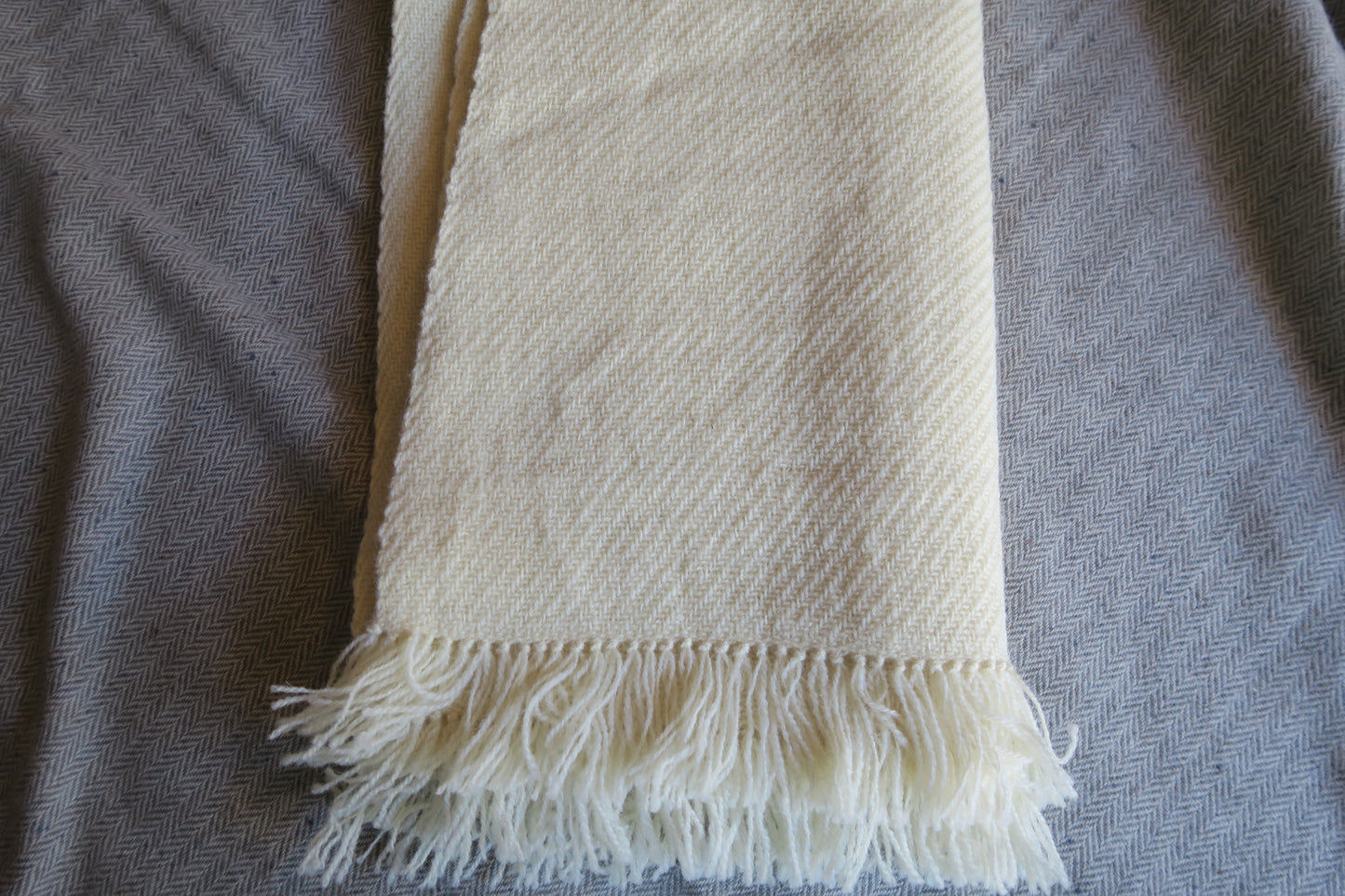 Finland--finnish wool stole---tarja