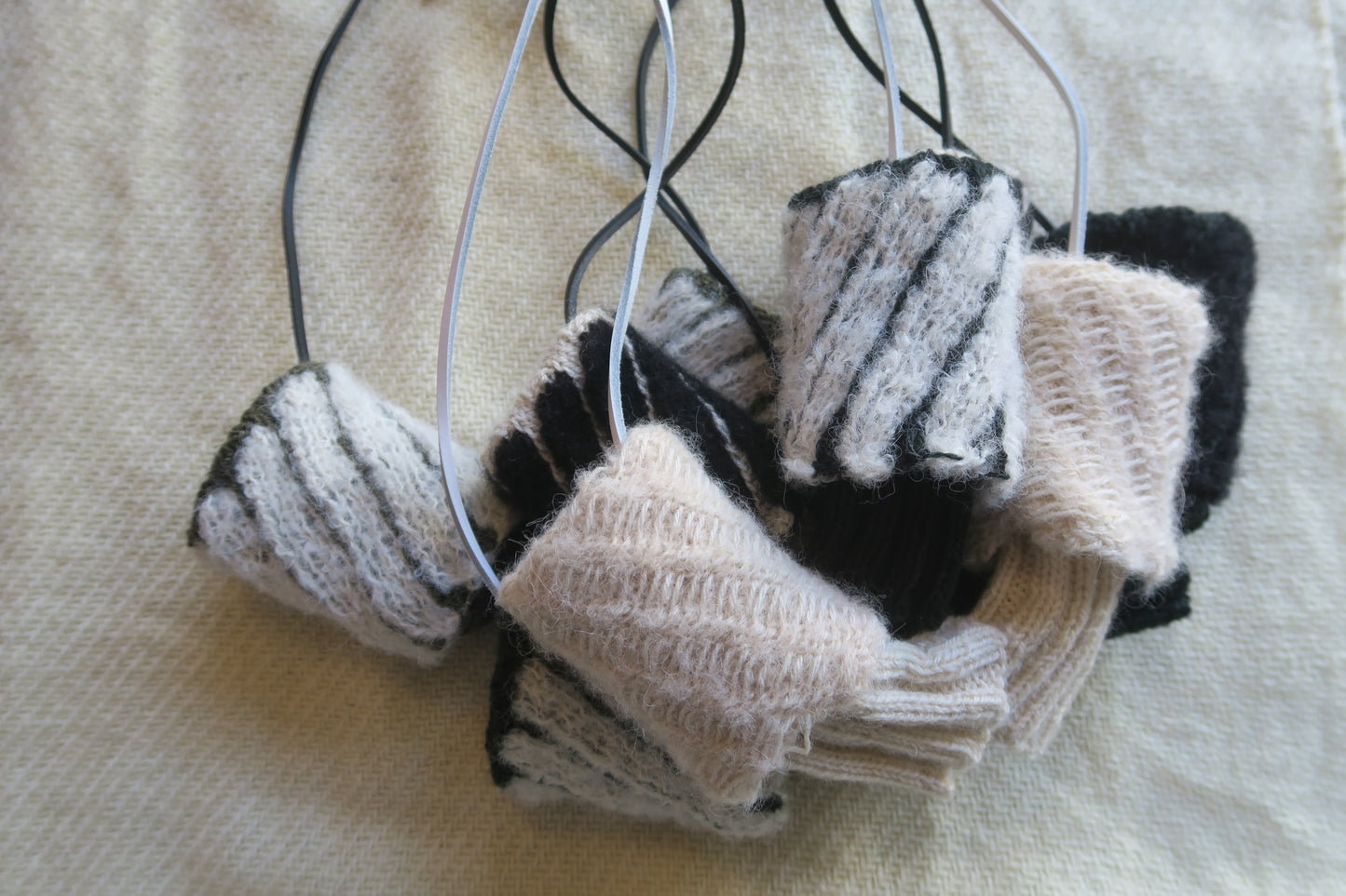 onnellinen　patterns98--fingertip muff　