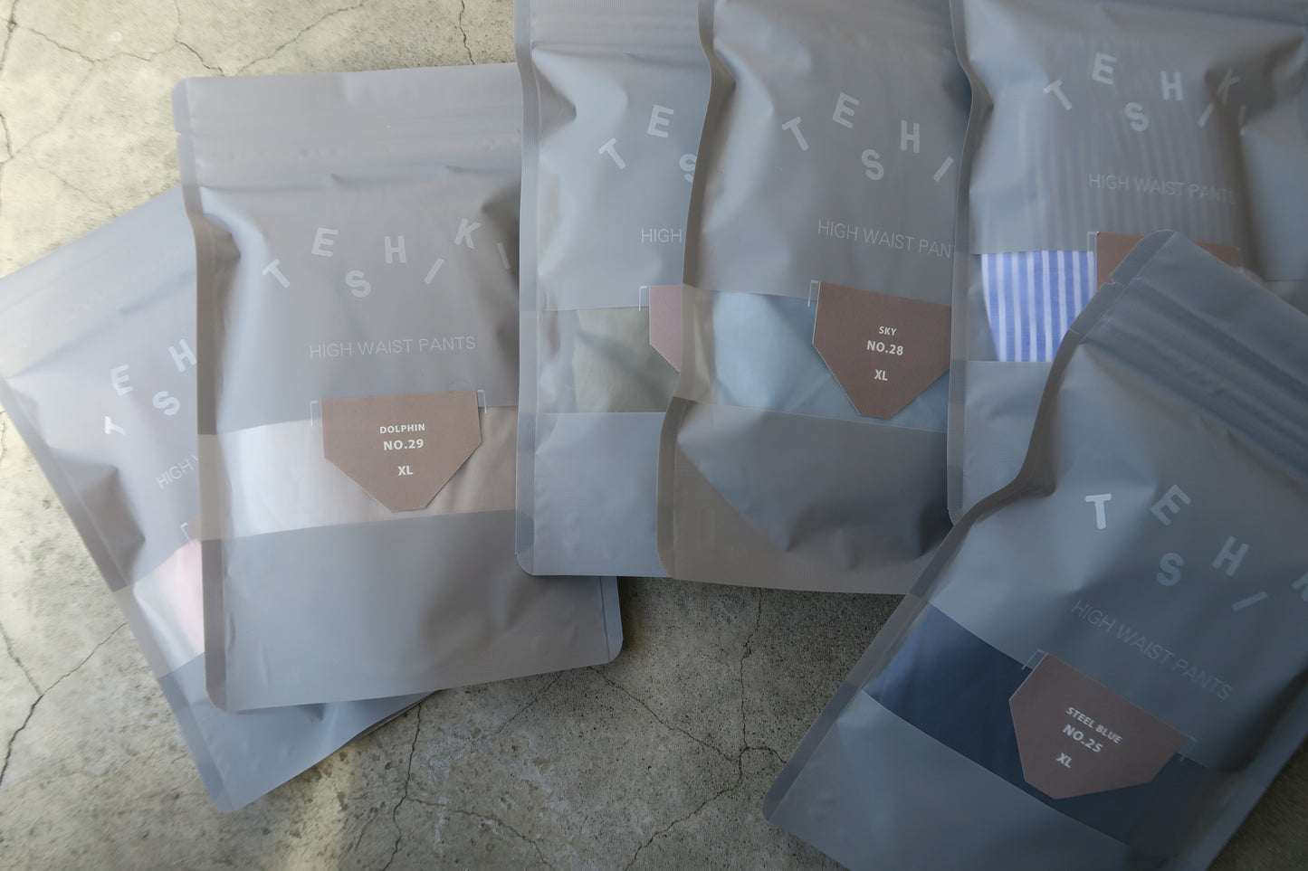 japan---bra and  high waist pants--TESHIKI